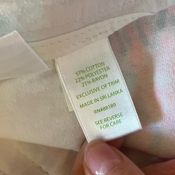 {Lilly Pulitzer} Brand New Buttercup Knit Shorts - Picture 10 of 10